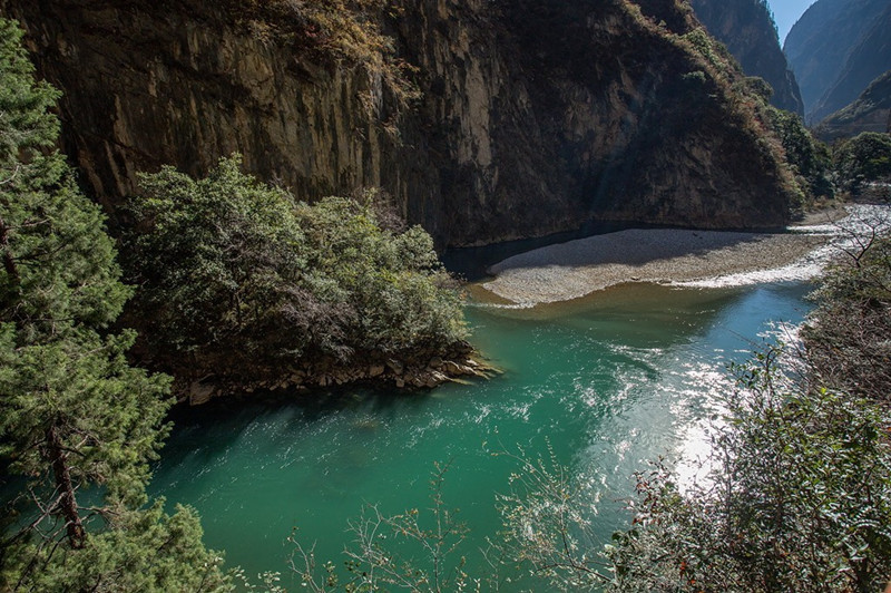 Bala-Gezong-Grand-Canyon-in-Shangrila-Diqing-10