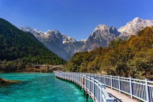 Blue Moon Valley and Baishuihe River in Lijiang (1)