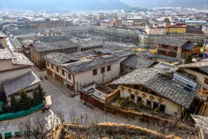 Dukezong Old Town in Shangri La, Diqing (12)