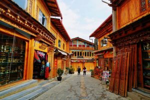 Dukezong Old Town in Shangri La, Diqing (2)
