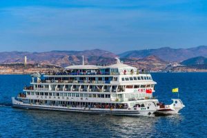 Erhai Lake Cruise in Dali (11)