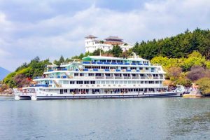 Erhai Lake Cruise in Dali (12)