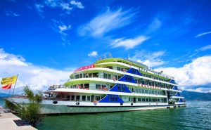 Erhai Lake Cruise in Dali (5)