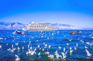 Erhai Lake Cruise in Dali (7)