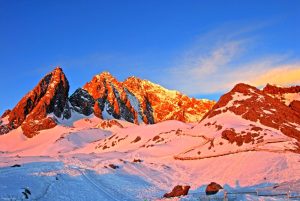 Glacier Park Cableway of Jade Dragon Snow Mountain in Lijiang (19)