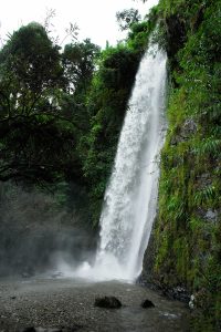Kaeng Nyui Waterfall in Vang Vieng, Laos (4)