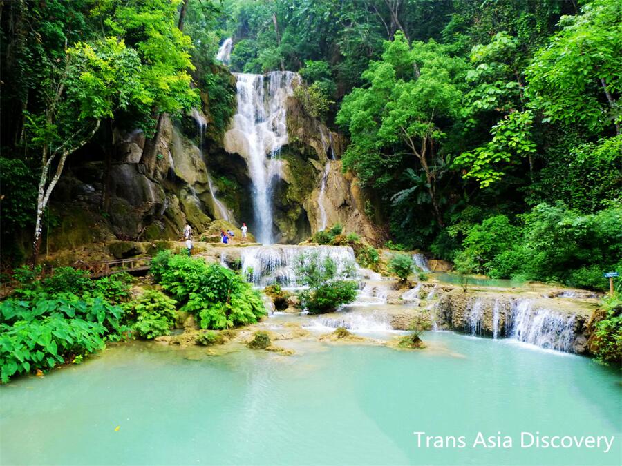 Kuang Si Waterfall in Luang Prabang (1)