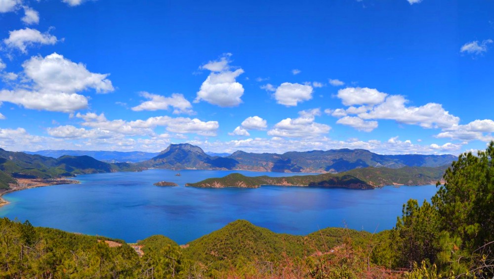 Lugu Lake in Lijiang (10)