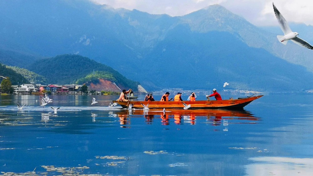 Lugu Lake in Lijiang (16)