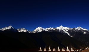 Meili Snow Mountain in Deqin, Diqing (2)