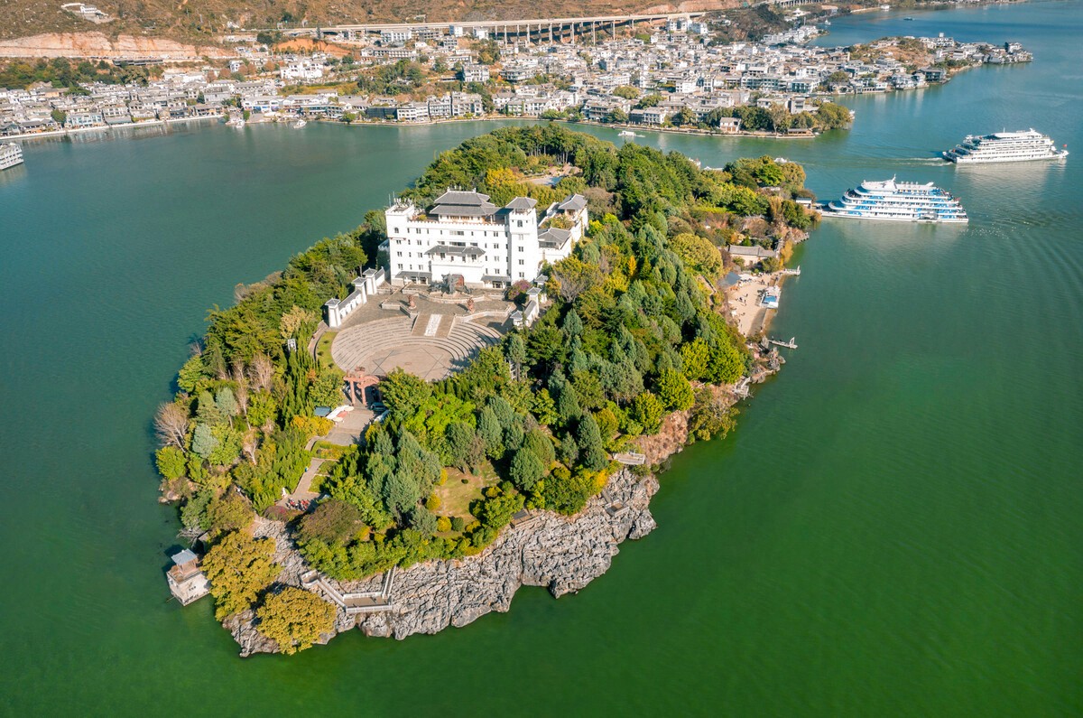 Nanzhao Folk Island in Dali