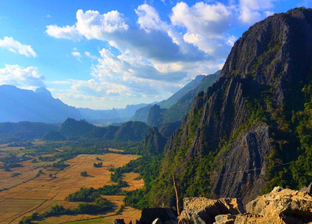Pha Ngern Silver Cliff in Vang Vieng, Laos (3)