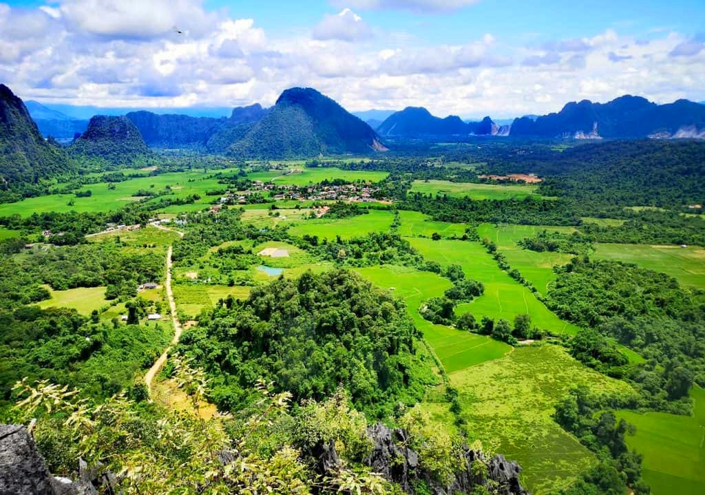 Pha Ngern View Point in Vang Vieng, Laos