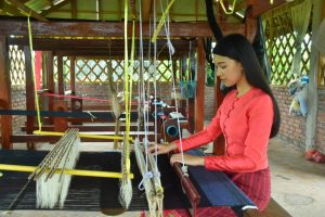 Phieng Ngam Handicraft Center in Luang Namtha, Laos (8)