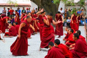 Sera Monastery Monk Debate in Lhasa2