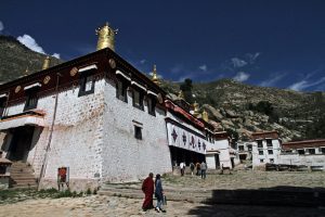 Sera-Monastery-in-Lhasa-08