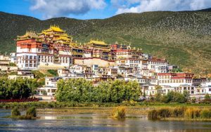 Songzanlin Monastery in Shangri La, Diqing (5)