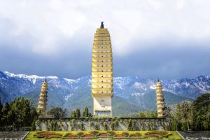 Three Pagodas and Chongsheng Temple in Dali (10)