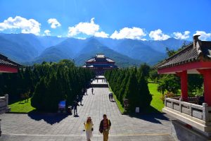 Three Pagodas and Chongsheng Temple in Dali (19)