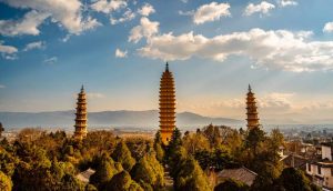 Three Pagodas and Chongsheng Temple in Dali (23)