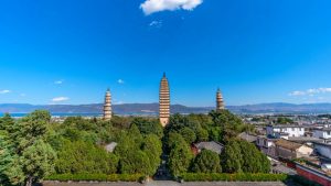 Three Pagodas and Chongsheng Temple in Dali (6)
