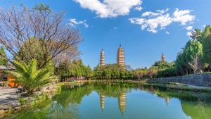 Three Pagodas and Chongsheng Temple in Dali (7)