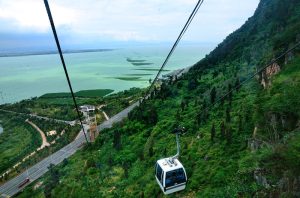 Western-Hills-and-Dragon-Gate-in-Kunming-01