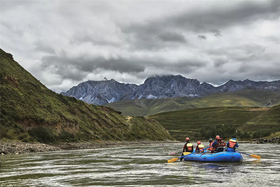 Yalong-River-in-Qinghai-and-Sichuan-01