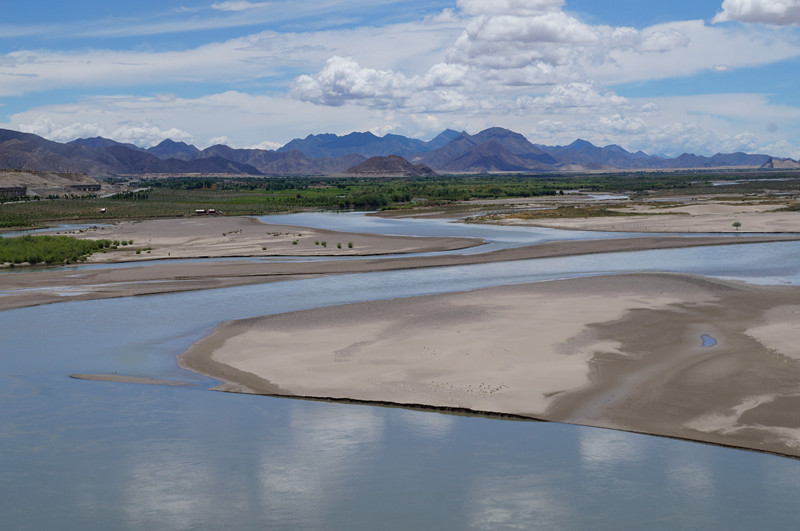 Yarlung-Tsangpo-Valley-in-Lhoka-04