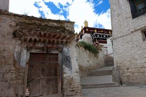 Drepung-Monastery-in-Lhasa-06