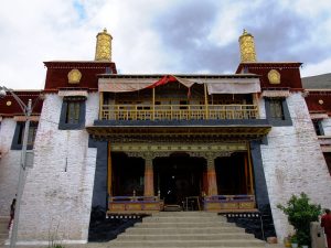 Drepung-Monastery-in-Lhasa-11