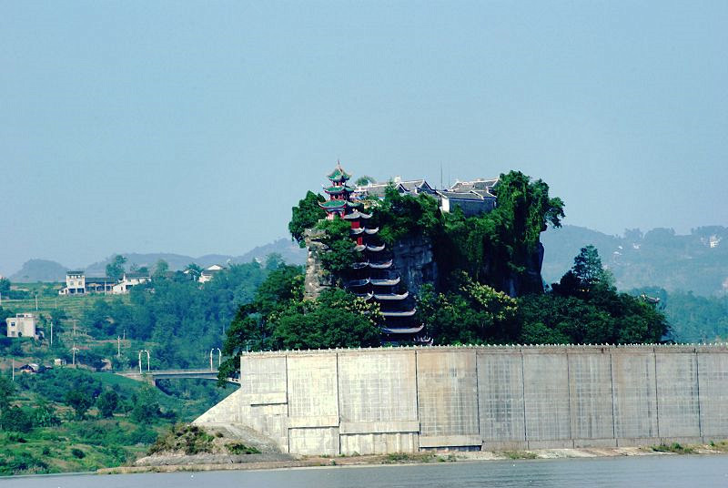 Shibaozhai-in-Zhongxian-County-Chongqing-12