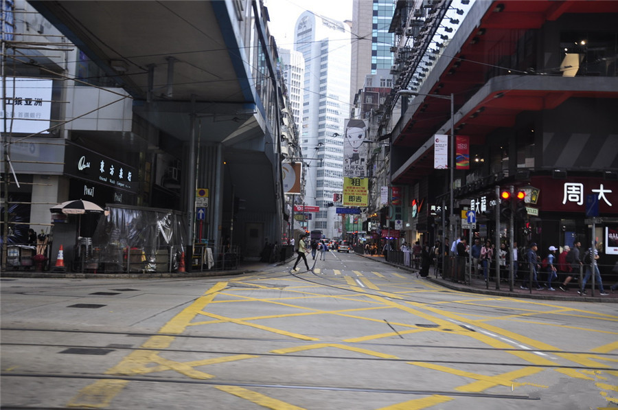 Causeway-Bay-in-Hong-Kong-01