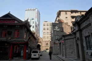 Chunxi-Road-in-Chengdu-01