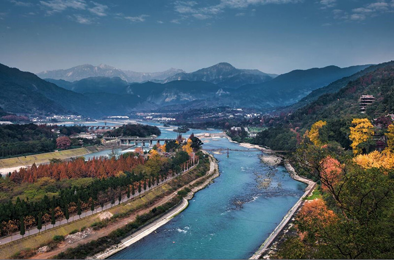 Dujiangyan-Irrigation-System-03