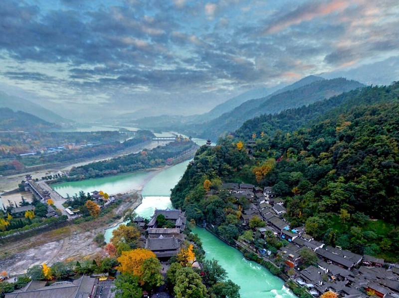 Dujiangyan-Irrigation-System-04