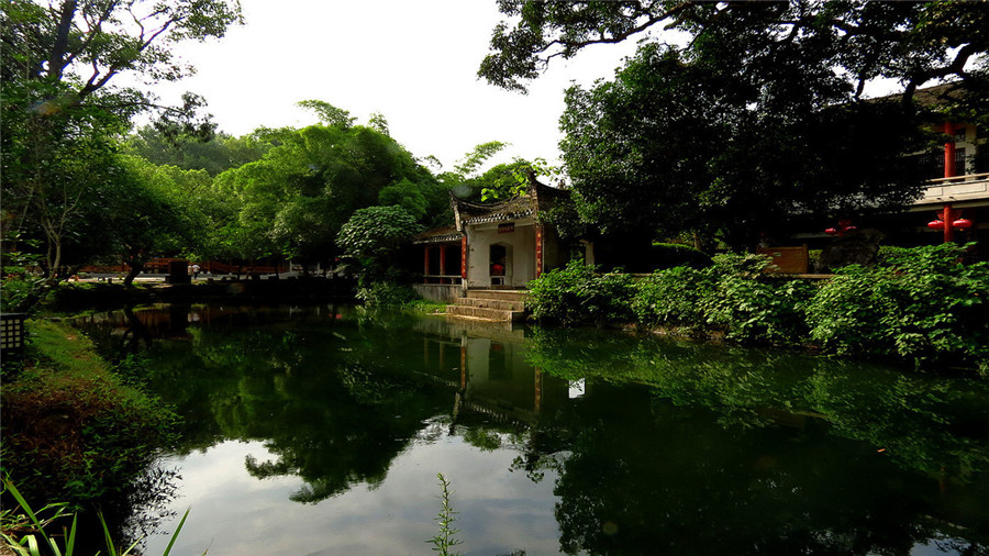 Ling-Canal-in-Xingan-County-Guilin-09