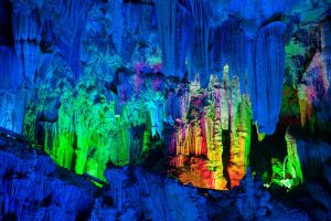 Reed-Flute-Cave-in-Guilin-08