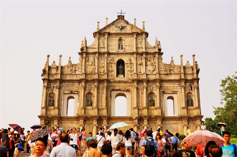 Ruins-of-St.-Paul’s-in-Macau-09