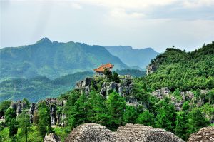 Wansheng-Stone-Forest-in-Chongqing-14