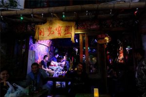 West-Street-in-Yangshuo-County-Guilin-04