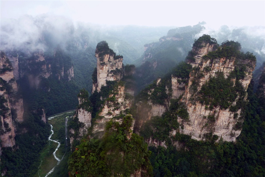 Yuanjiajie-Scenic-Area-in-Zhangjiajie-07