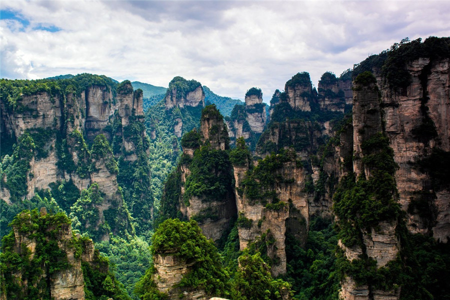 Yuanjiajie-Scenic-Area-in-Zhangjiajie-13