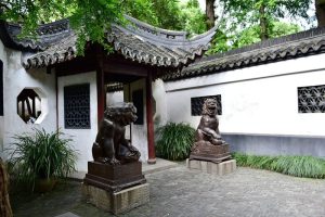 Yuyuan-Garden-in-Shanghai-07