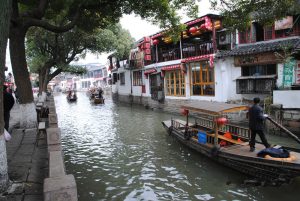 Zhujiajiao-Water-Town-in-Shanghai-19