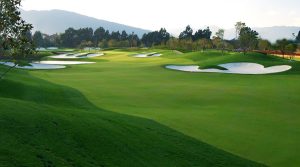 Kunming-Dianchi-Lakeview-Golf-10