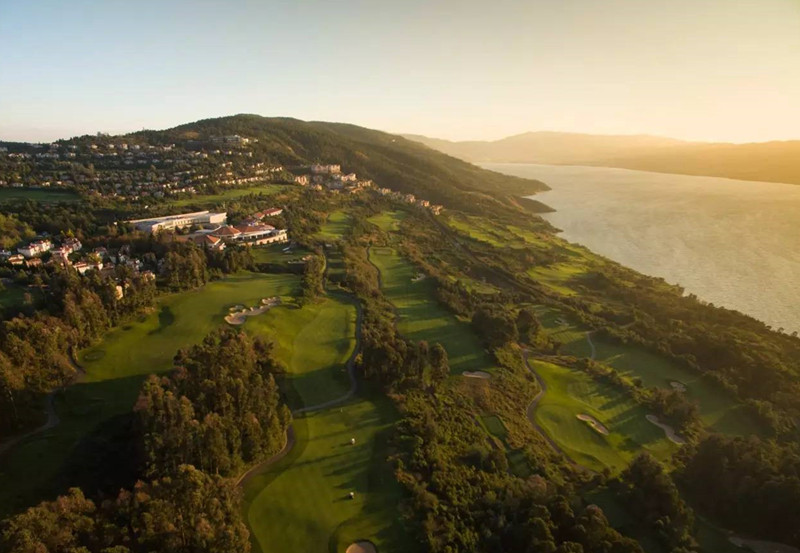 Kunming-Spring-City-Golf-Lake-Resort-01
