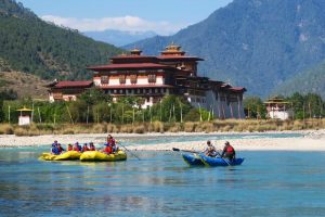 Mo Chhu River in Punakha, Bhutan (6)