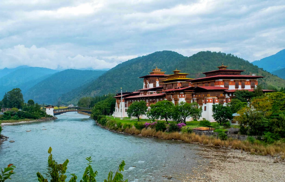 Mo Chhu River in Punakha, Bhutan