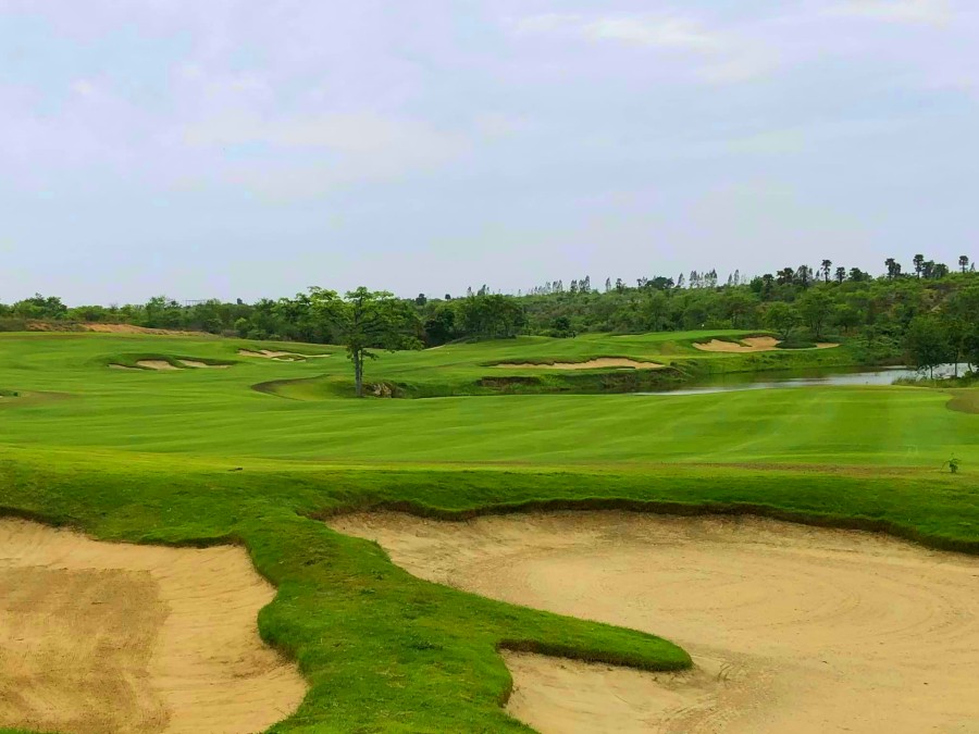 Myotha National Golf Club in Mandalay, Myanmar (12)